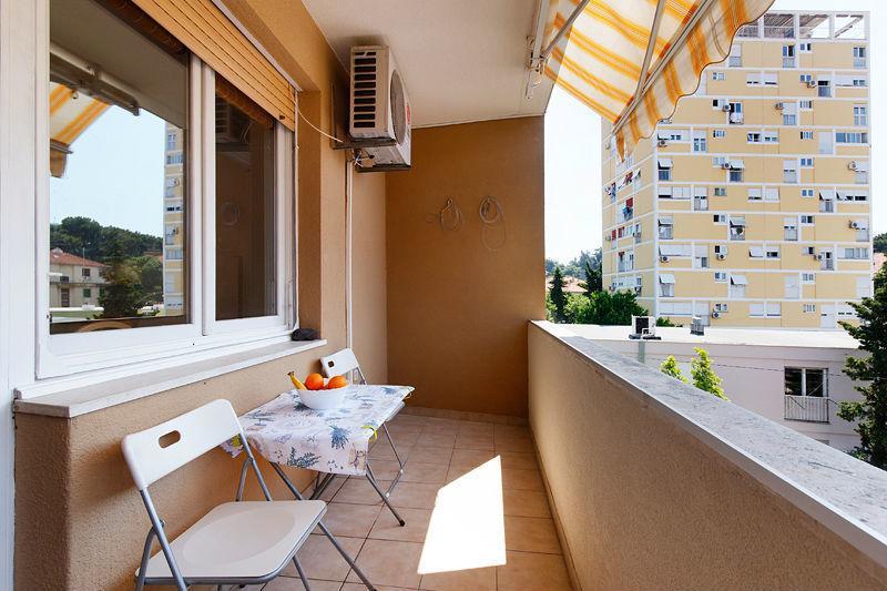 Nina, Apartment In City Centre Split Room photo