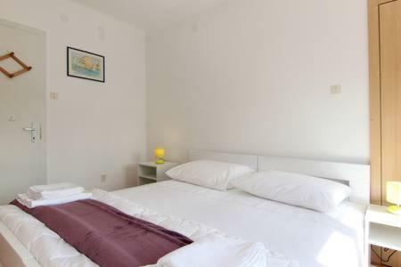 Nina, Apartment In City Centre Split Exterior photo